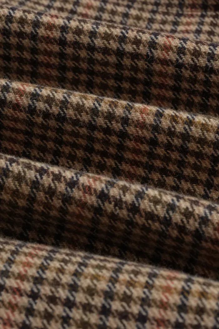Meare Plaid Blazer in Merino Wool Blend Houndstooth - Image 9