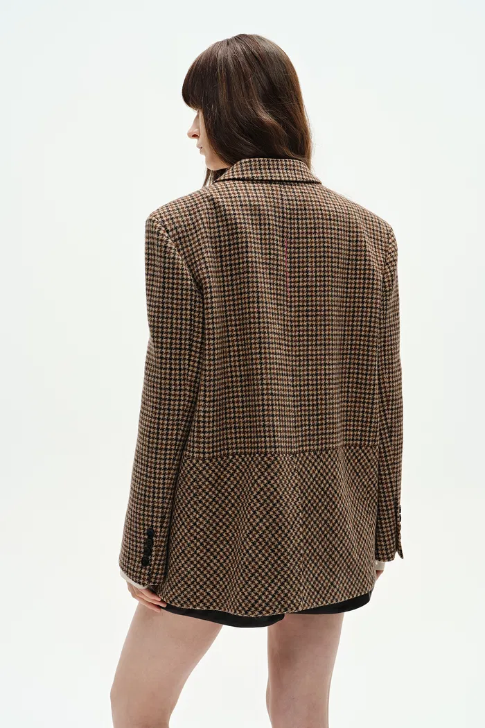 Meare Plaid Blazer in Merino Wool Houndstooth - Image 9