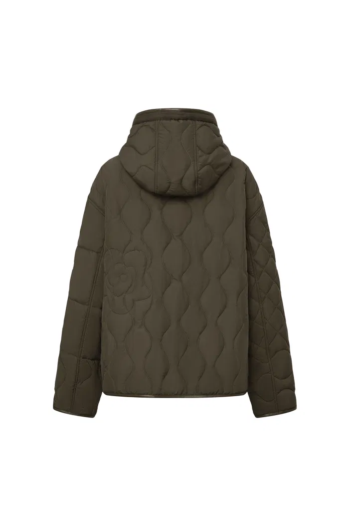 Michelle Water-Repellent Quilted Puffer Jacket in Lighweight High Density Fabric - Image 11