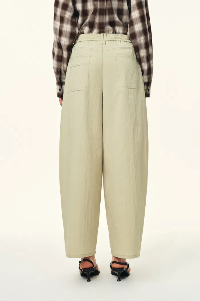Mina Balloon Cropped Pants in Cotton - Image 5