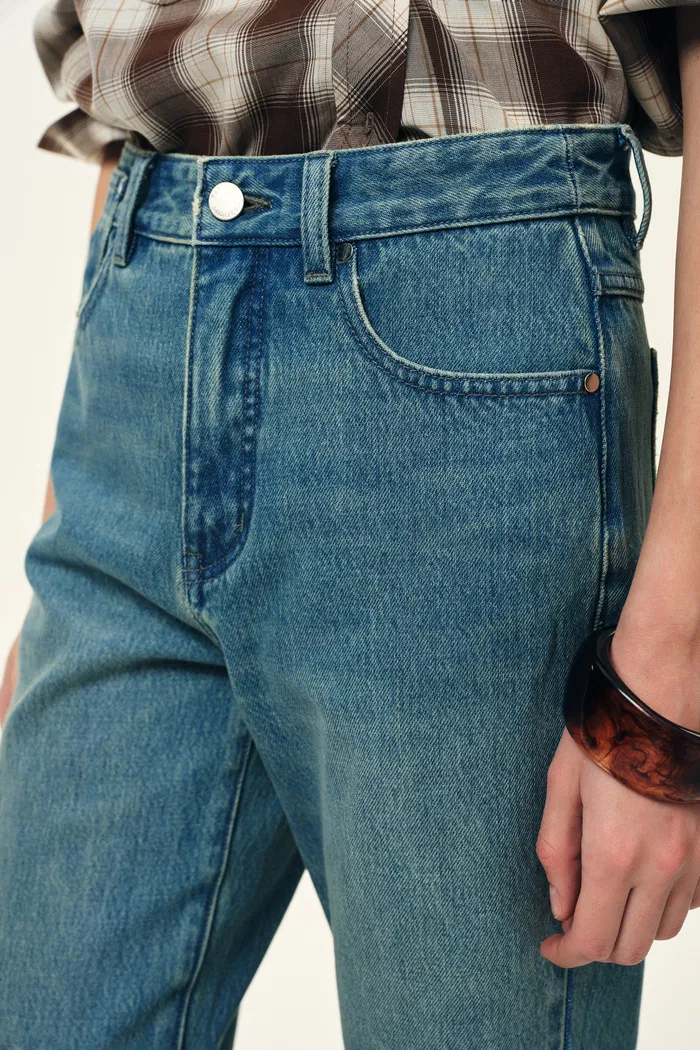 Molly Washed Bootcut Jeans in Cotton Denim - Image 6