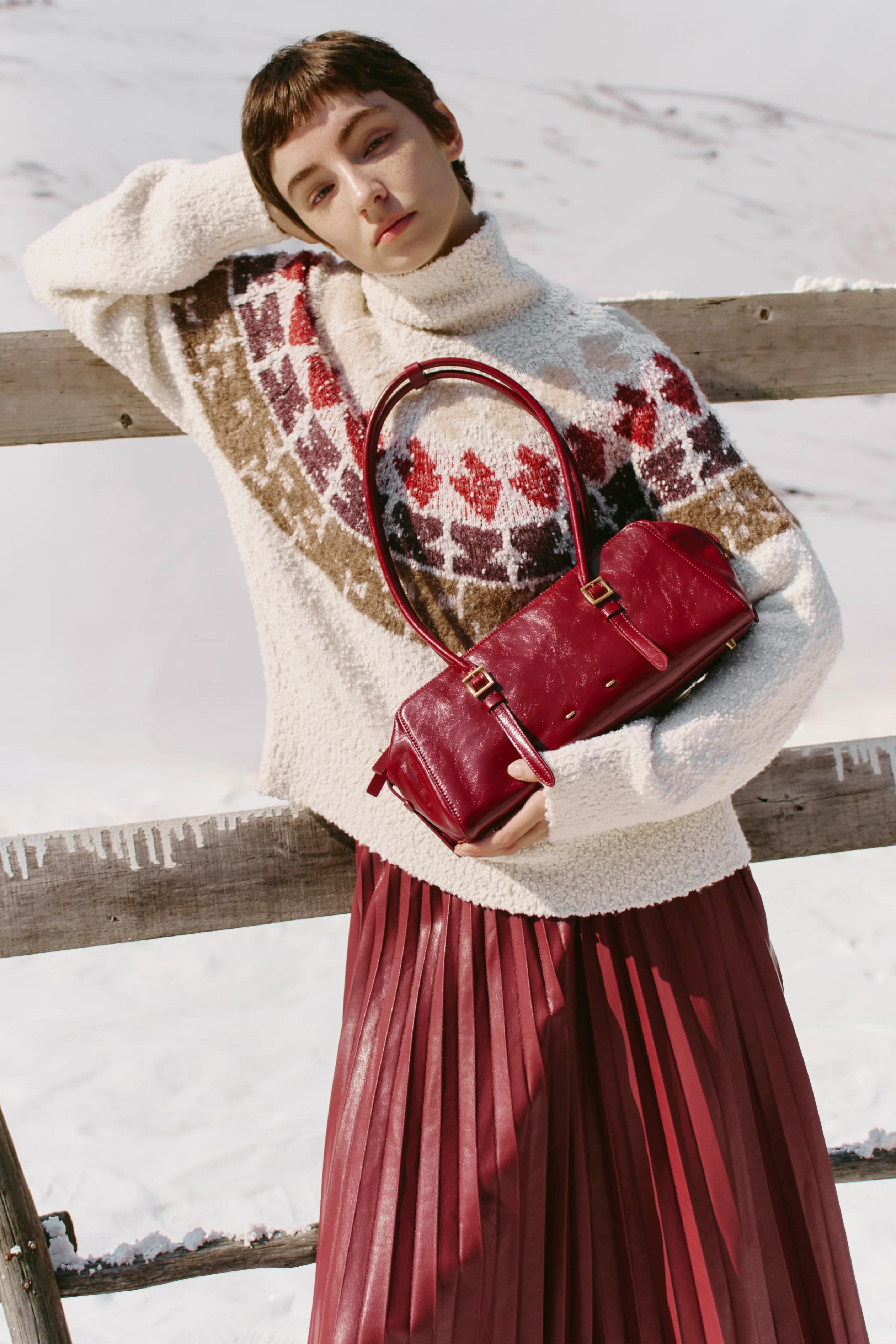 Monti East West Shoulder Bag in Oiled Waxed Top Grain Leather - Image 4