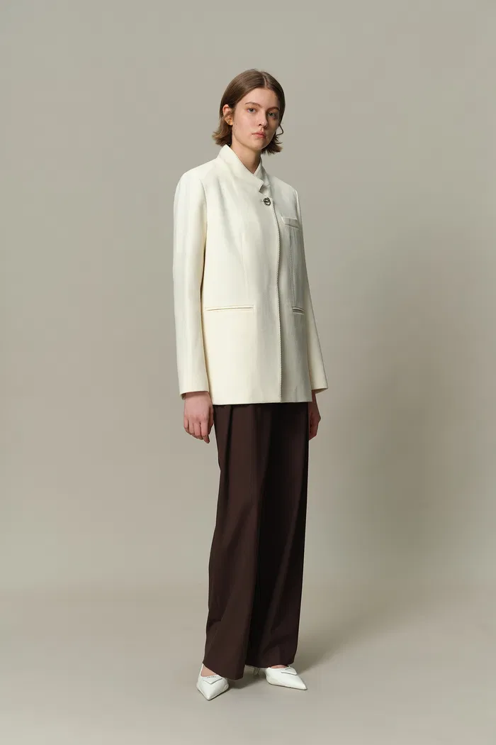 Naomi Blazer in Fine Worsted Wool - Image 3