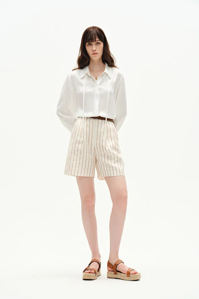 Nicole Tie Neck Shirt in Matte Mulberry Silk Blend - Image 4