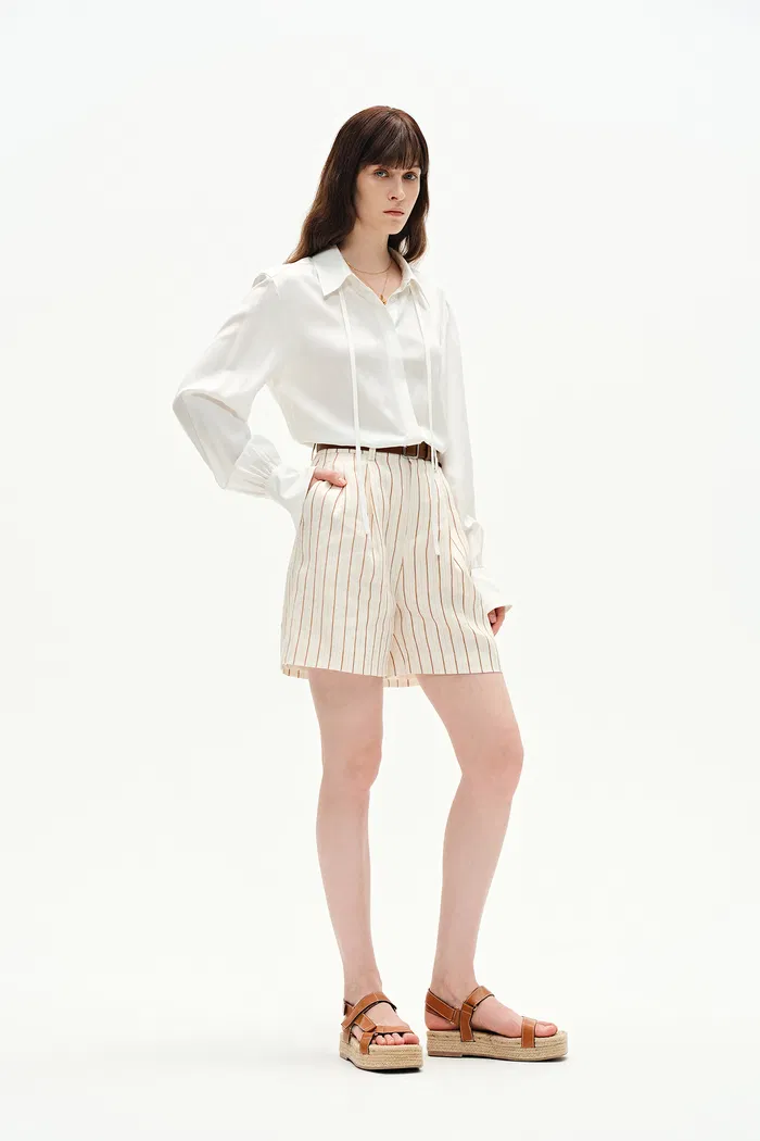 Nicole Tie Neck Shirt in Matte Mulberry Silk Blend - Image 5