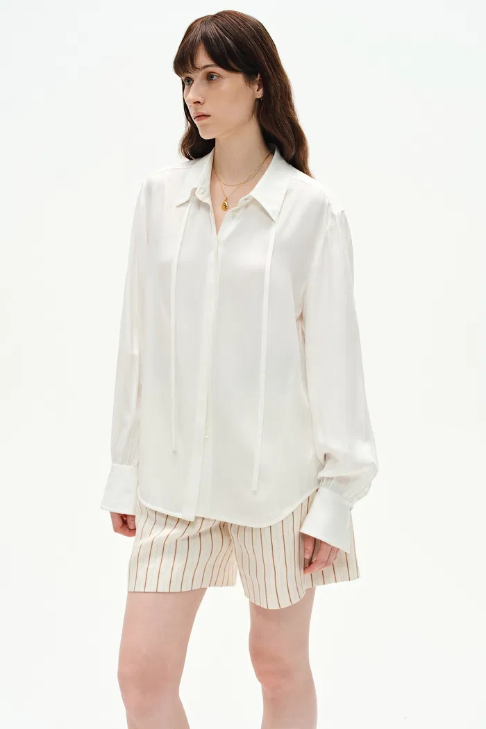 Nicole Tie Neck Shirt in Matte Mulberry Silk Blend - Image 8