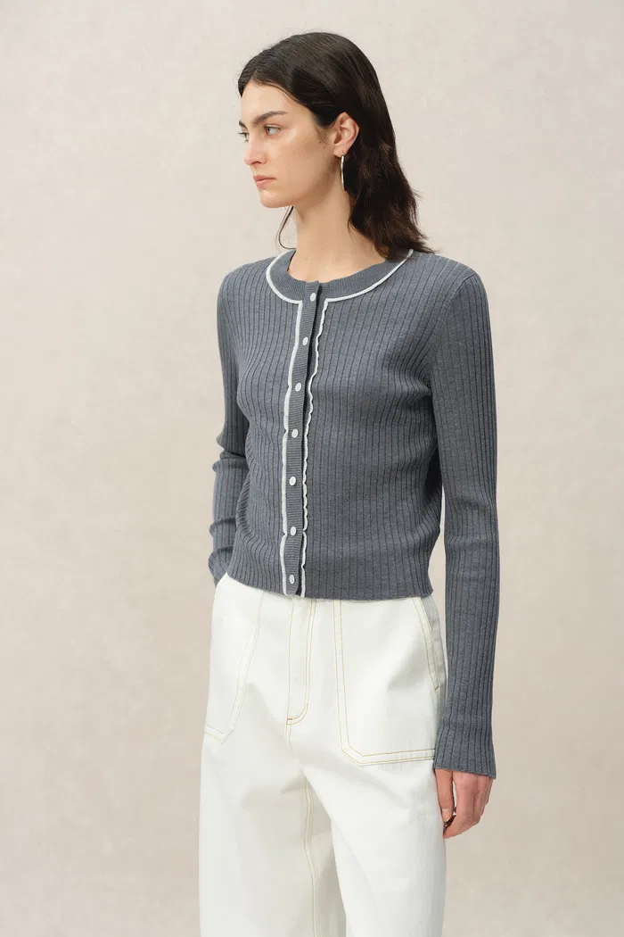 Niki Grey Cardigan in Lyocell Blend Knit - Image 4