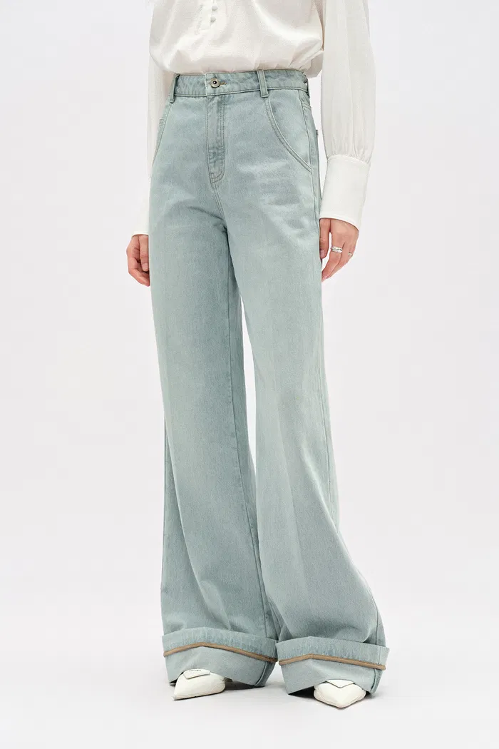 Nîmes Embroidered Wide Leg Jeans in Cotton Denim - Image 6