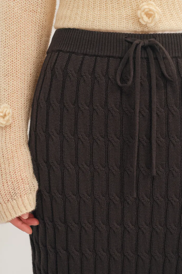 Nora Drawstring Skirt in Merino Wool CableKnit - Image 6