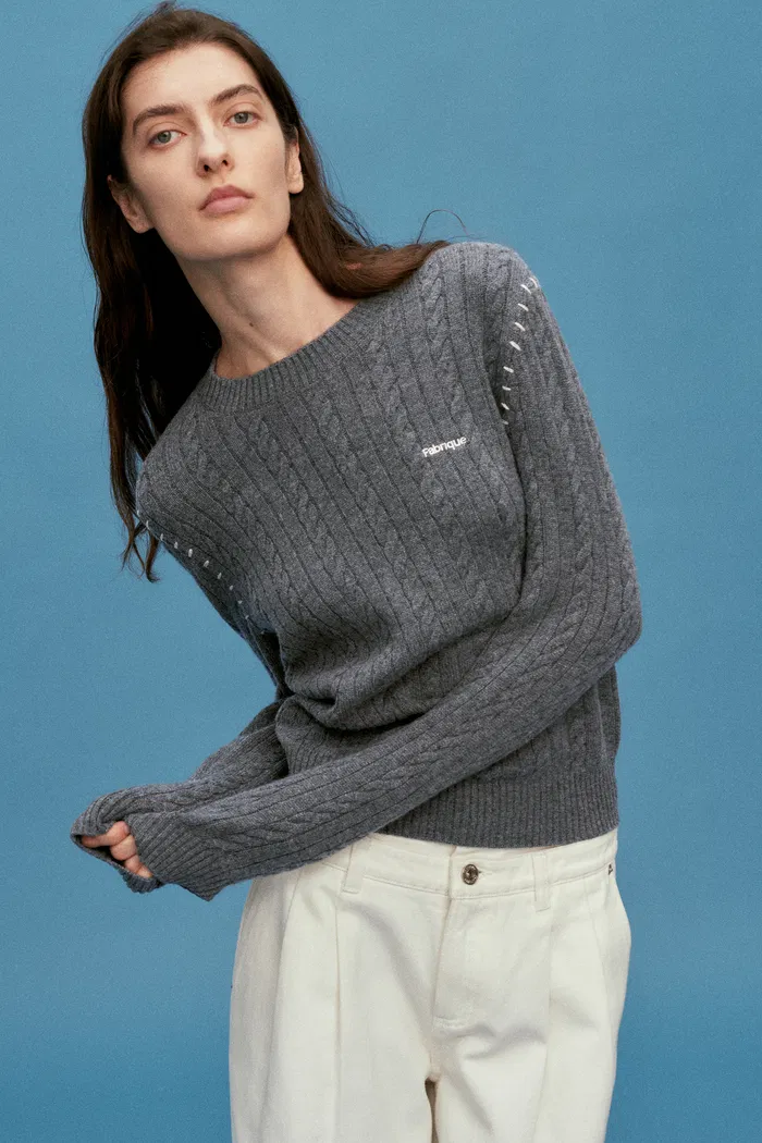 Nova Sweater in Merino-Cashmere Cable Knit - Image 6