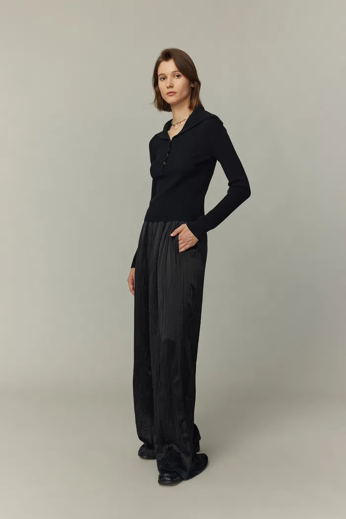 Olivia Fitted Top in Merino Wool Knit - Image 3