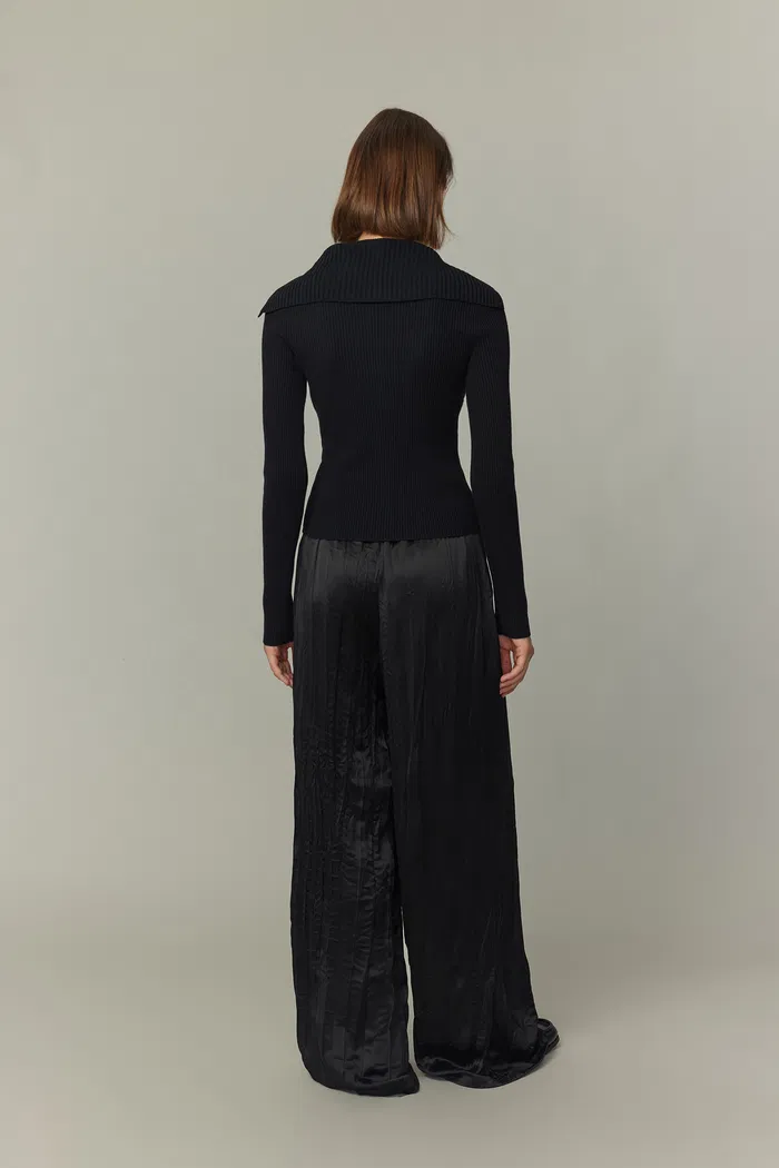 Olivia Fitted Top in Merino Wool Knit - Image 4