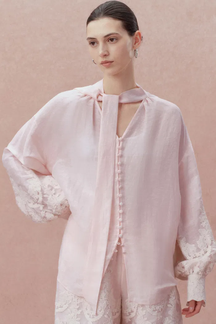 Paz Pink Embroidered Blouse in Silk-Linen Blend - Image 5