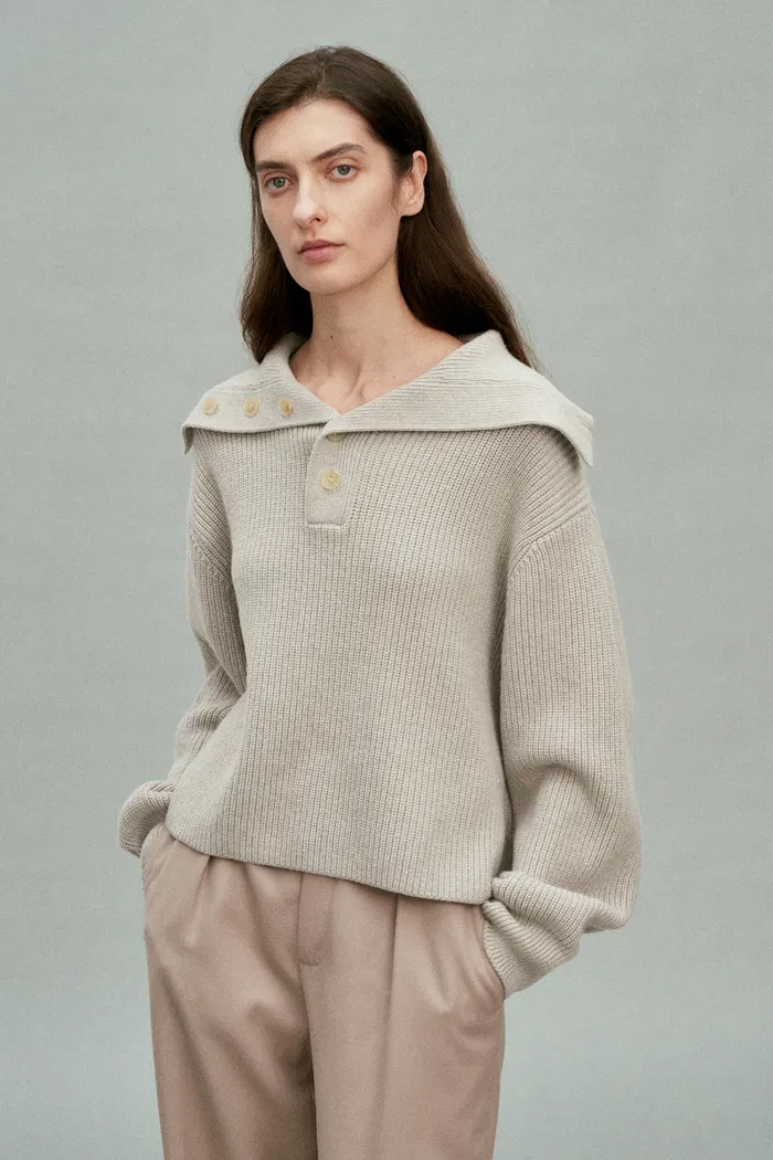 Perina Oversized Turtleneck Sweater in Wool-Cotton Blend Knit - Image 5