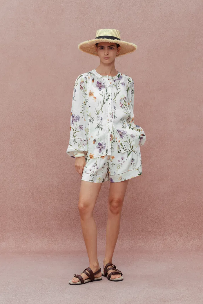 Perla Hand Painted Flora Blouse in Tencel-Ramie - Image 9
