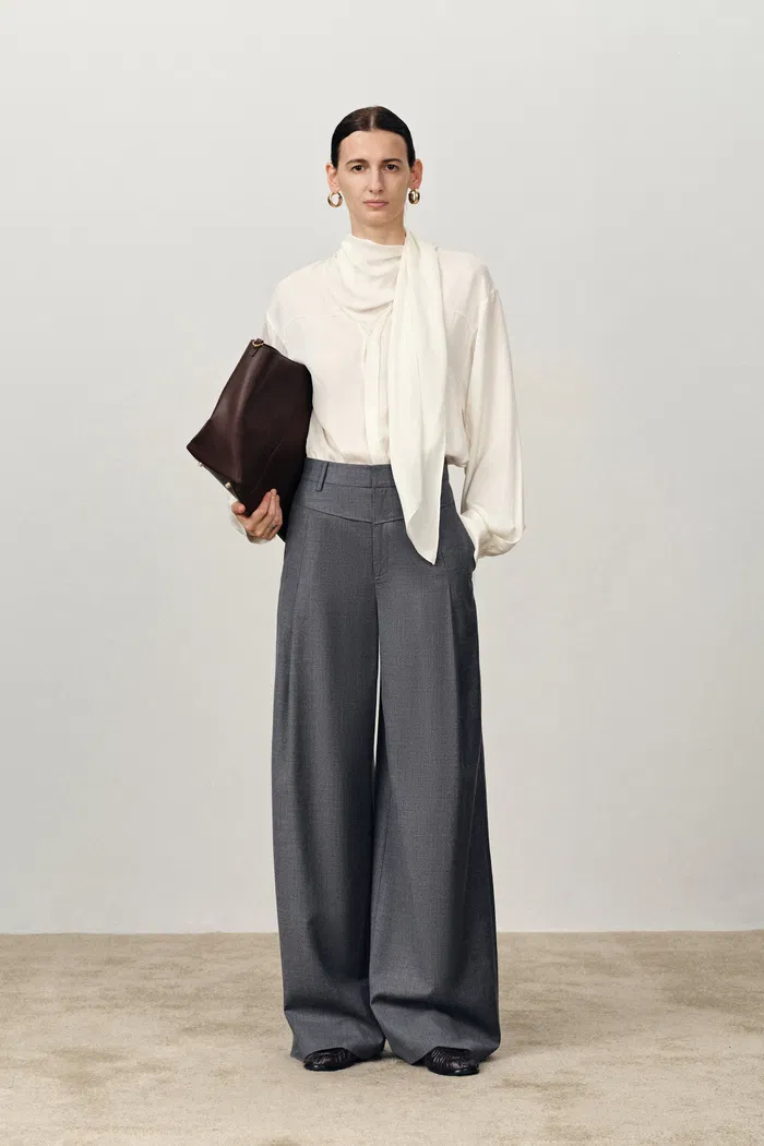 Phoebe Front V Shaped Trousers in Fine Wool Silk Blend Suiting - Image 2