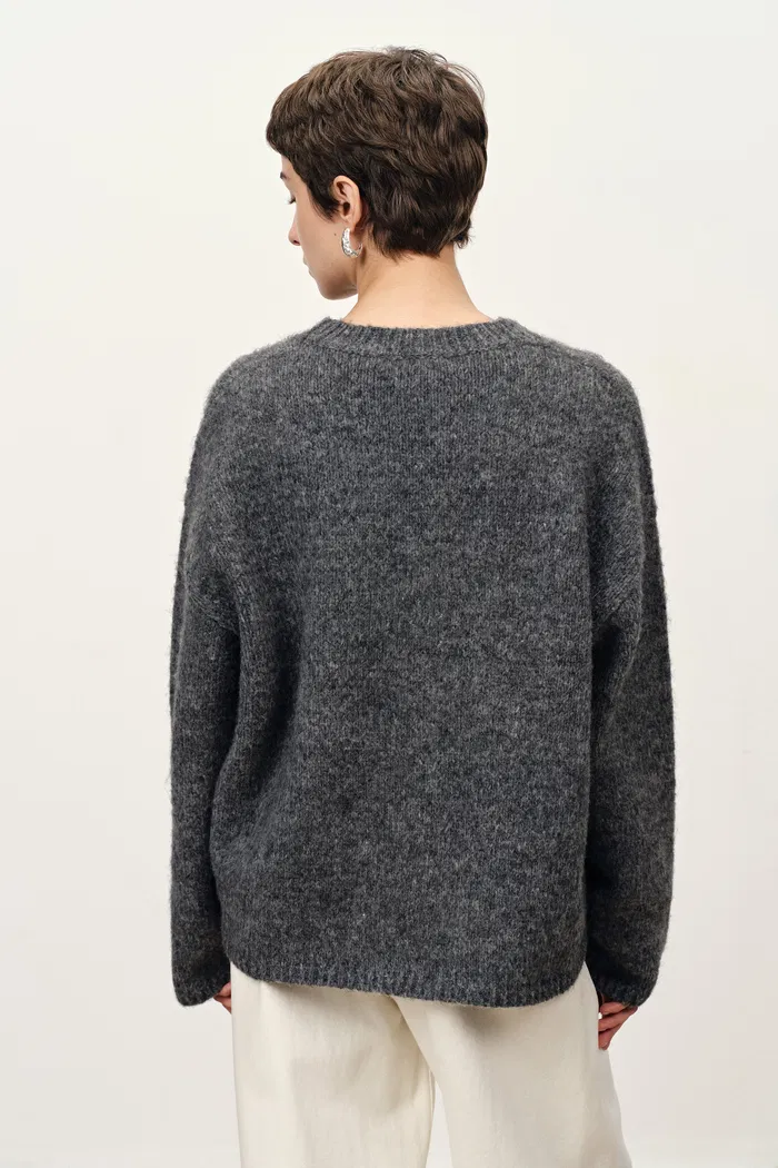 Quella Red Pony Drop Shoulder Sweater in Alpaca Wool Knit - Image 4
