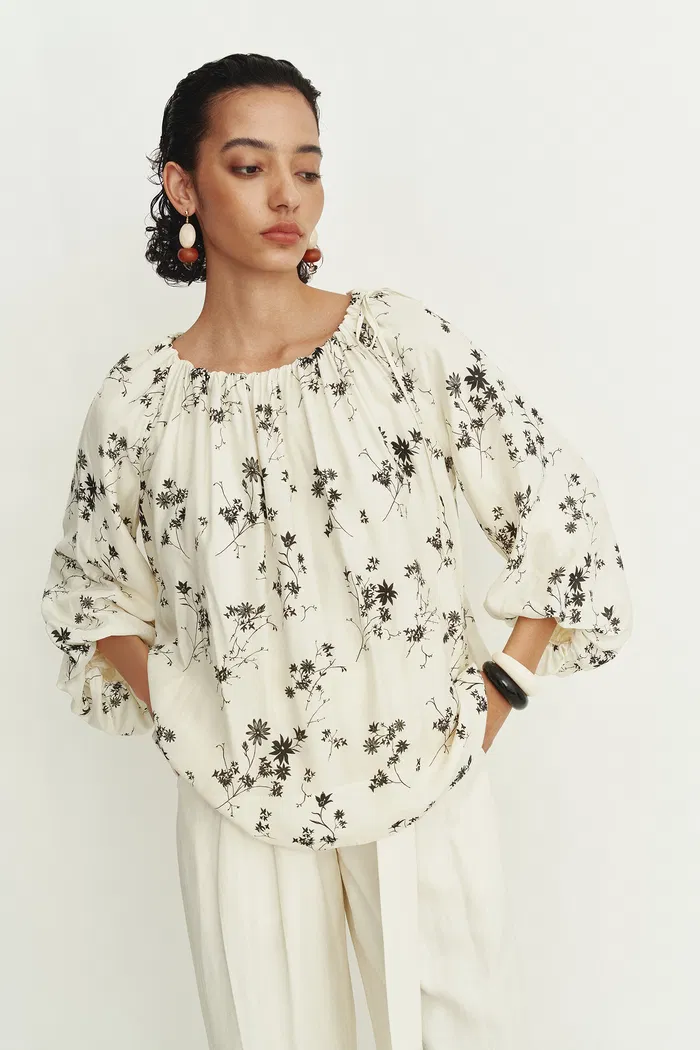Quillie Hand Painted Print Off Shoulder Long Sleeve Blouse Top in Silk Twill - Image 5