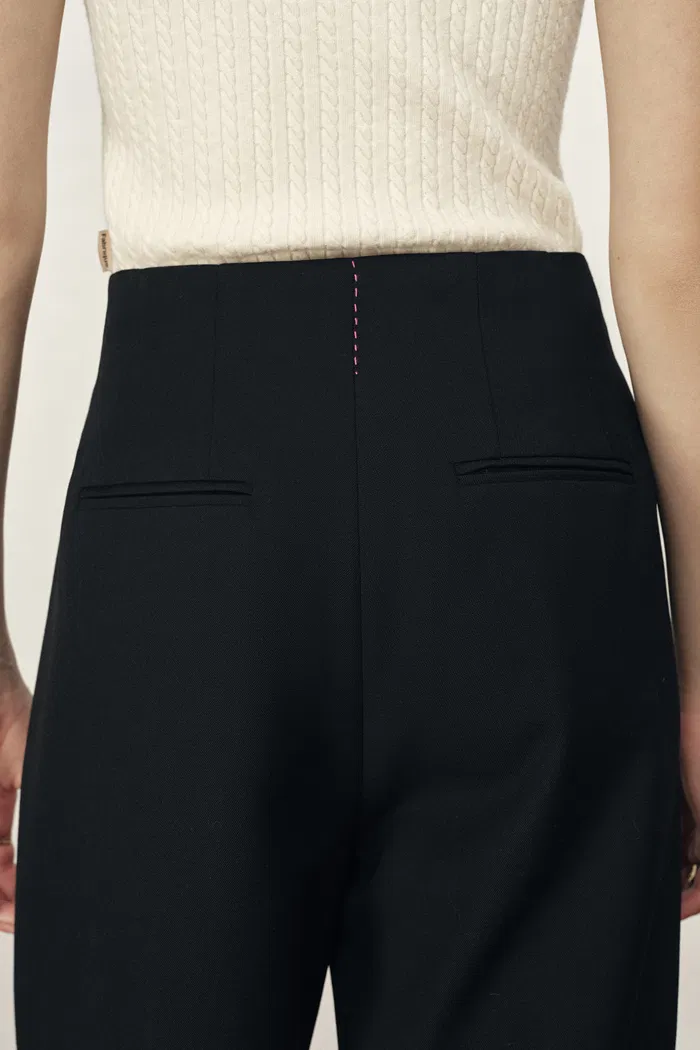 Ronan Belt-Detail Tailored Trousers in Sheep Wool - Image 5