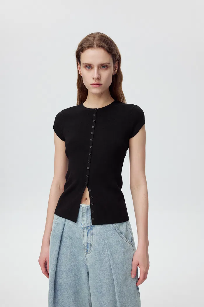 Row Slim Fitt Top in Rayon Blend Knit - Image 4