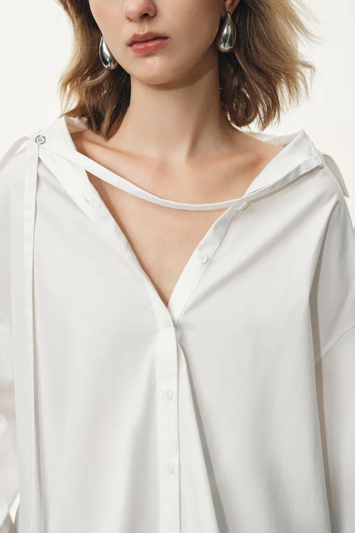 Ruby Detachable Waist Stitching Loose Shirt in Cotton - Image 4