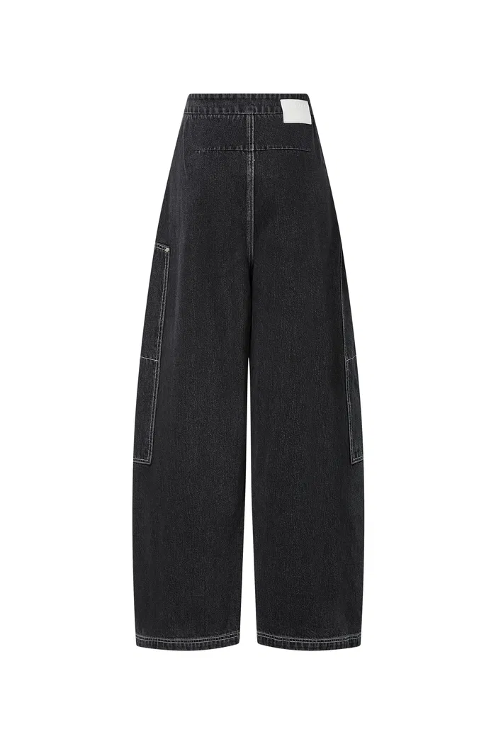 Sam Wide Barrel Leg Jeans in Cotton Denim - Image 11