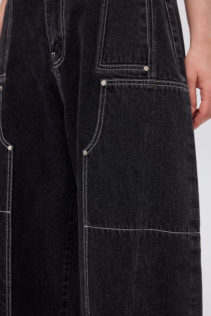 Sam Wide Barrel Leg Jeans in Cotton Denim - Image 8