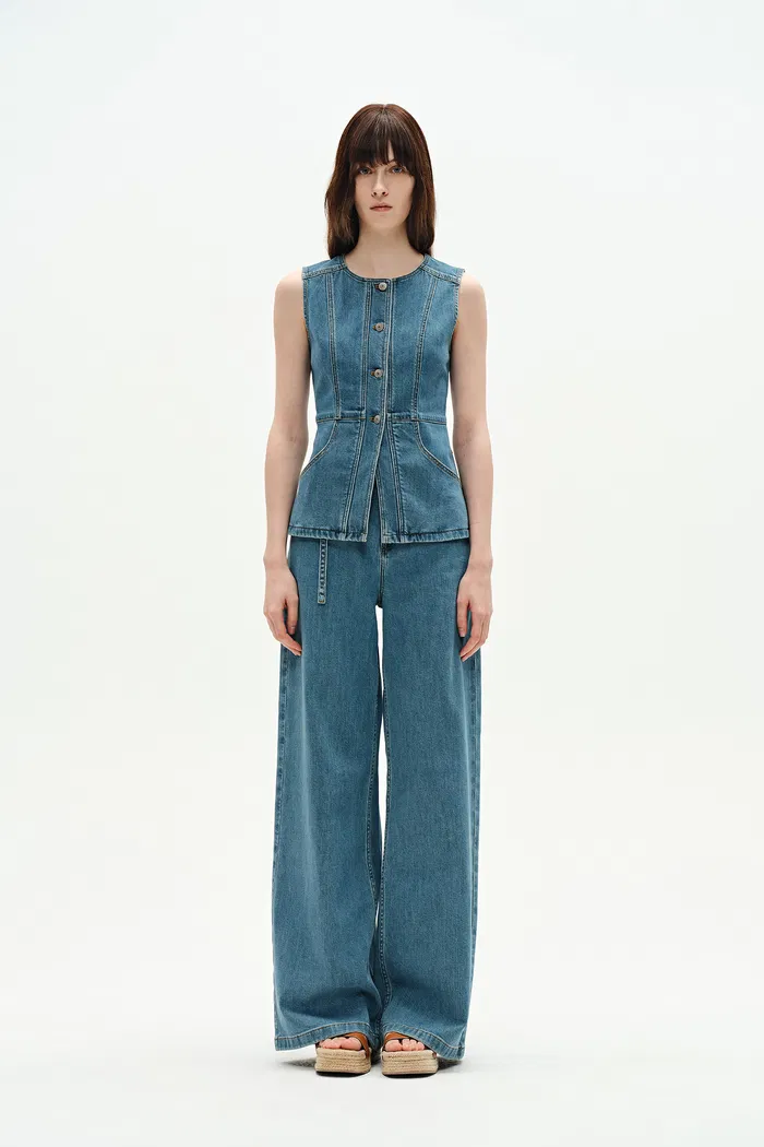 Selena Sleeveless Vest Top in Technical Lyocell Denim - Image 3