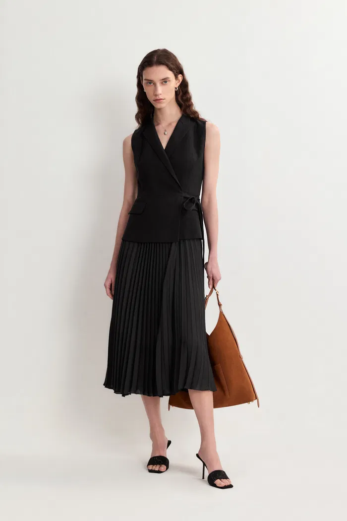 Sherry Sleeveless Pleated Dress