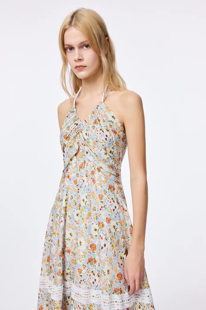 Sijia Flora Lace Dress in Tencel Linen - Image 5
