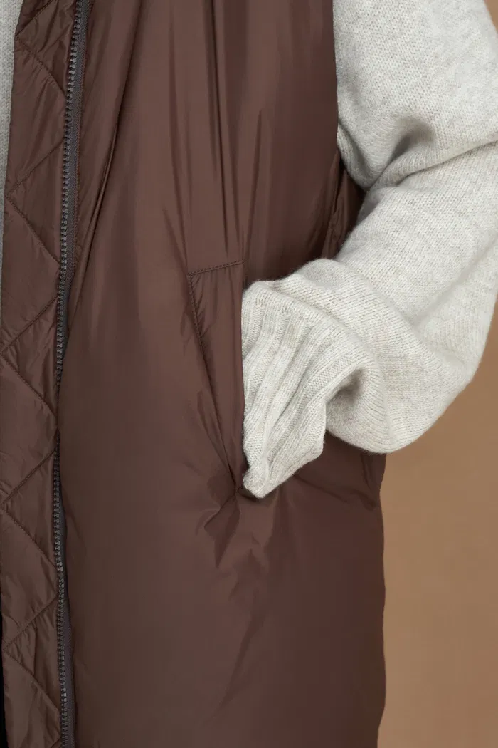 Skier Water-Repellent Detachable Goose Down Vest Parka Two-Piece Set in Lightweight High-Density Cotton - Image 8