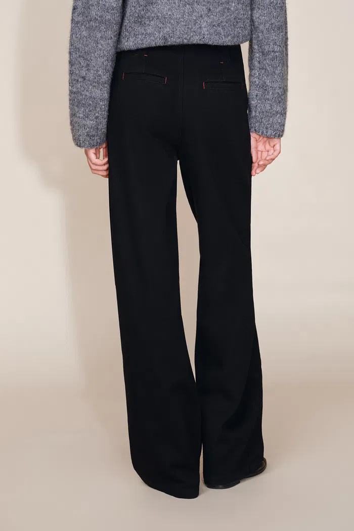 Soft Sculpture Contrast Stitch Barrel Leg Jeans in Cotton Denim - Image 3