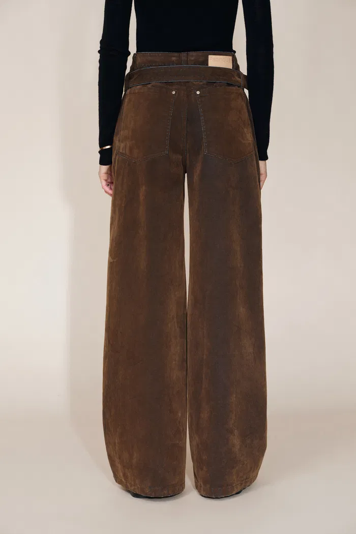 Taylor Detachable Belt Flocked Jeans in Cotton Denim - Image 7