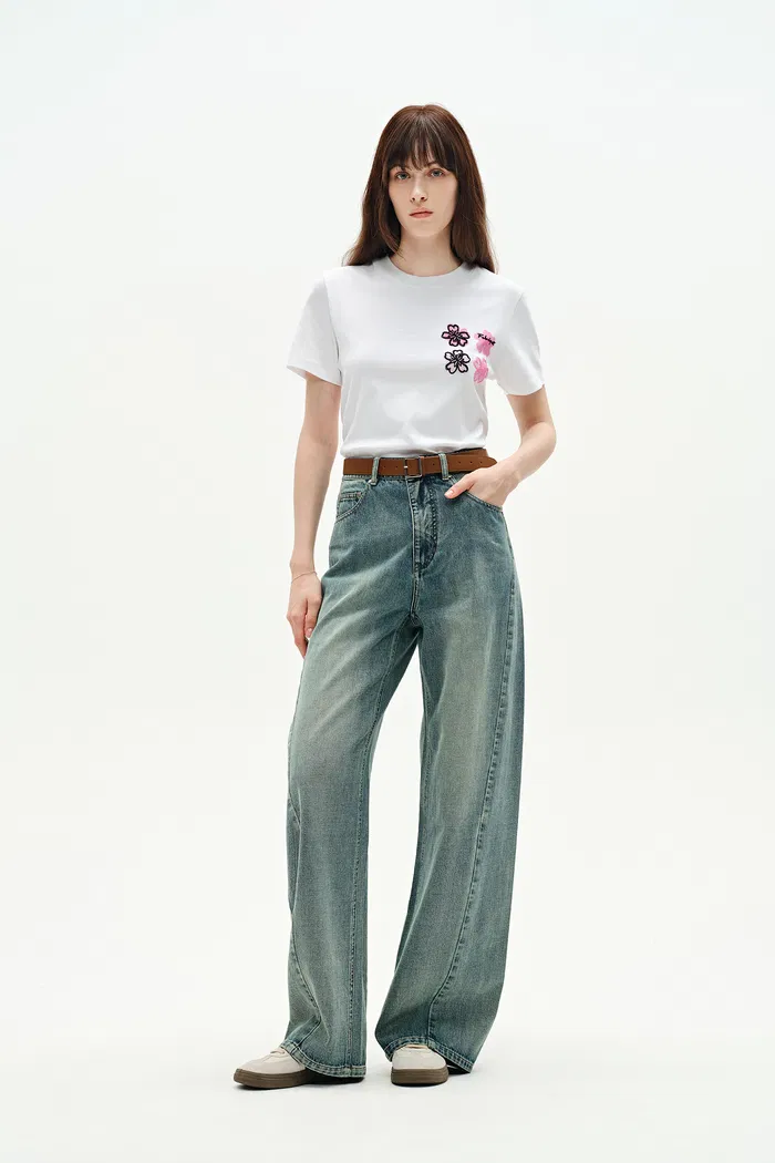 Thais Wide Leg Jeans in Lightweight Cotton Denim - Image 6