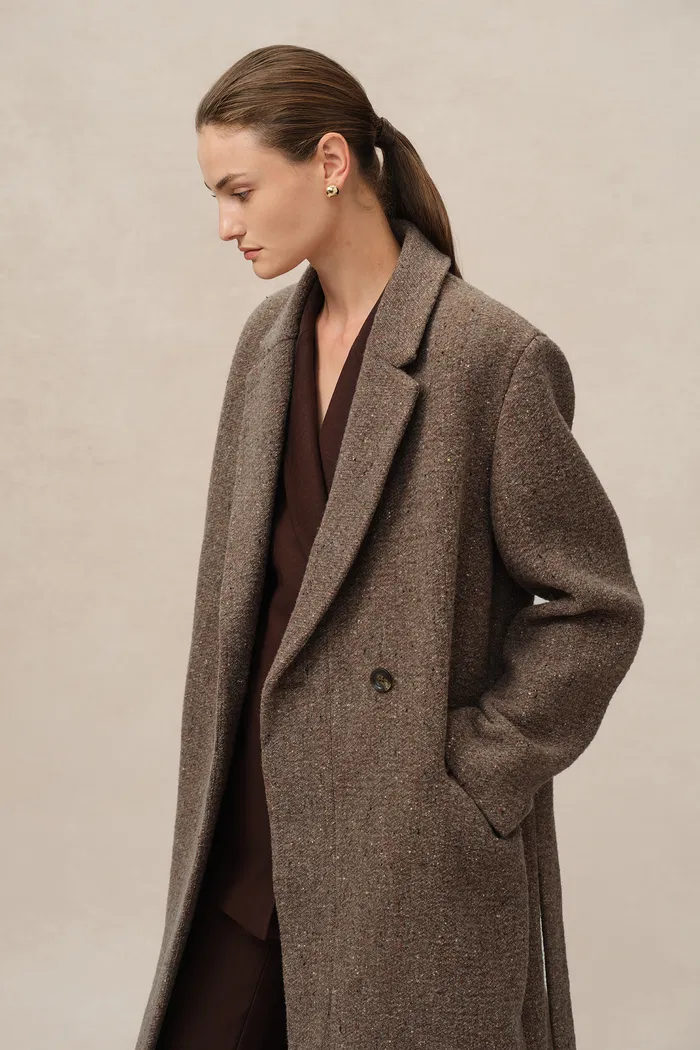 Uomo Asymmetric Coat in Merino Wool Tweed - Image 8