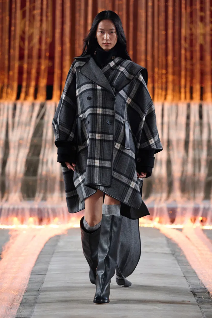 Valmore Checkered Reversible Cape Coat - Image 3