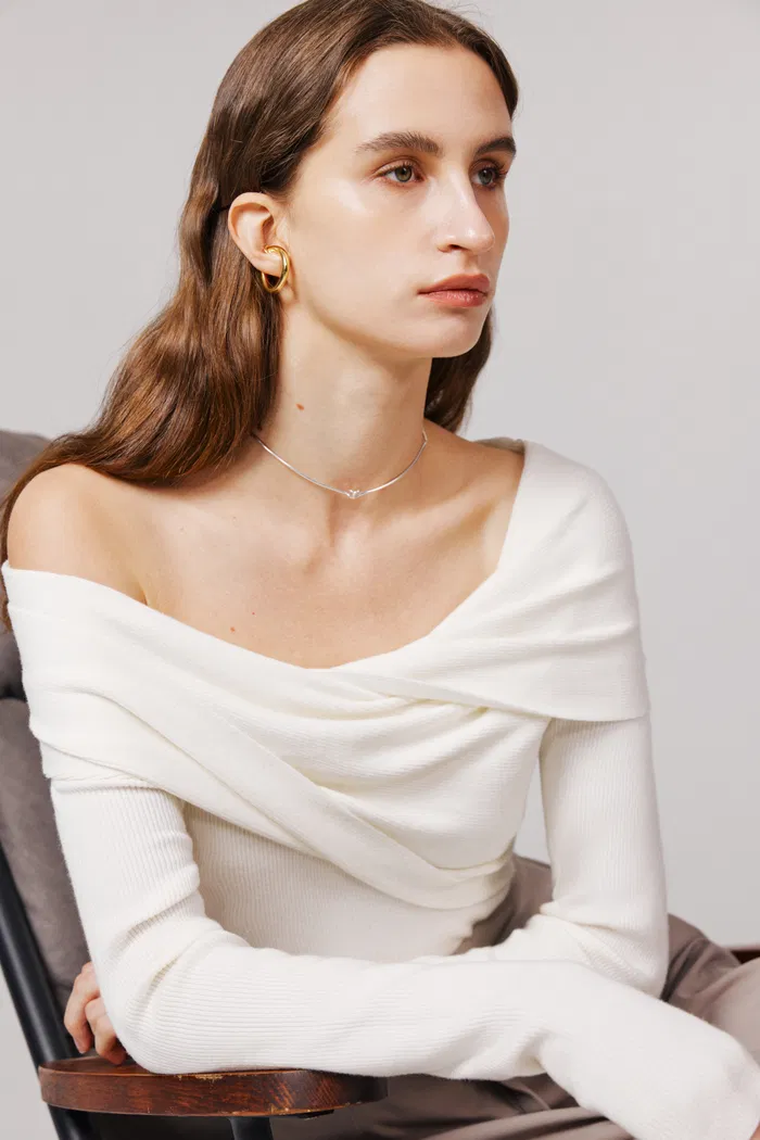 Venus Convertible Off Shoulder Long Sleeve Top in Lyocell Blend - Image 6