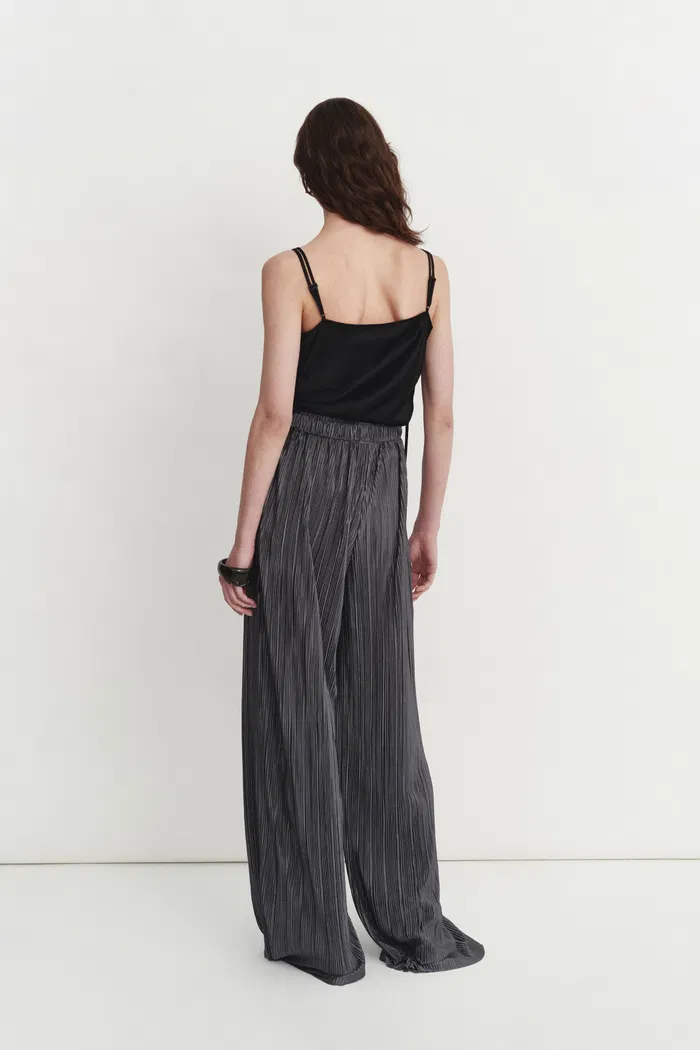 Vesper Belted Reflective Pants in Pleated Microfiber - Image 5