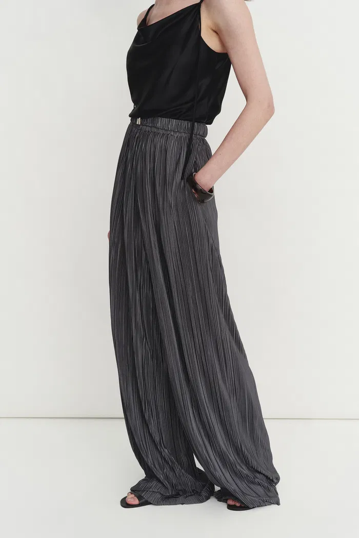 Vesper Belted Reflective Pants in Pleated Microfiber - Image 8