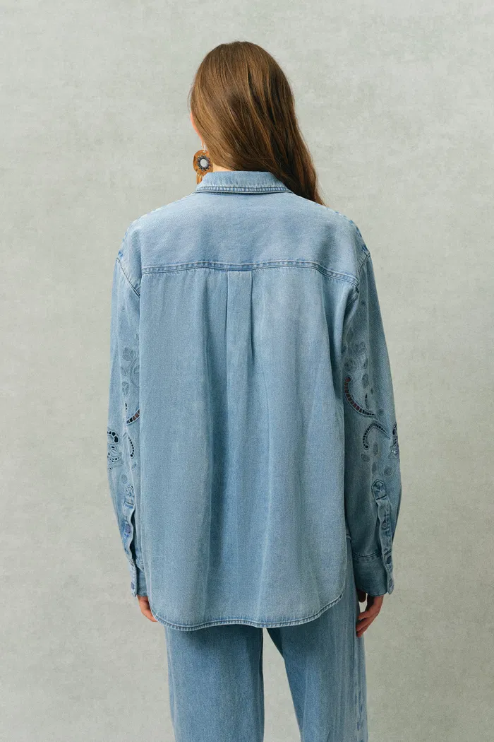 Vinetta Curved Button Placket Floral Embroidered Shirt in Cotton Linen Denim - Image 6