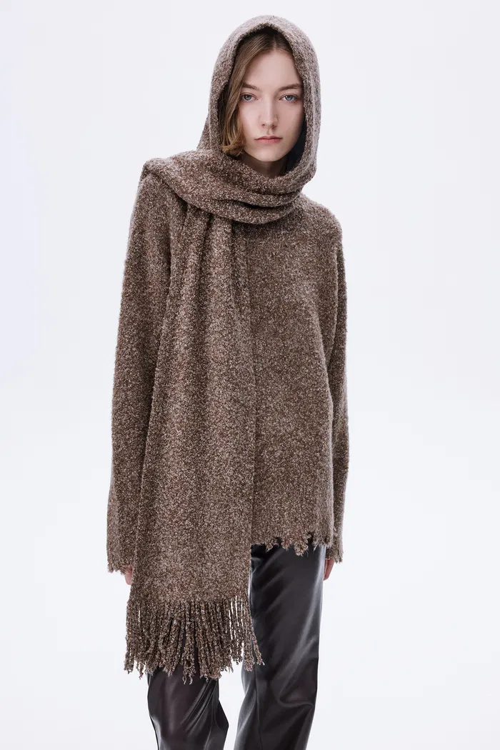 Virginia Handcrafted Sweater with Detachable Scarf in Bouclé Blend Knit Yarn - Image 4