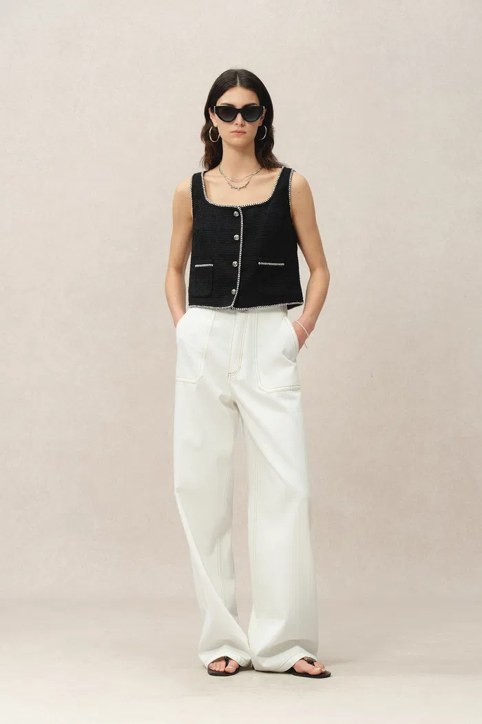 Vivian High Rise No Waistband Straight Leg Jeans in Lyocell Denim - Image 3