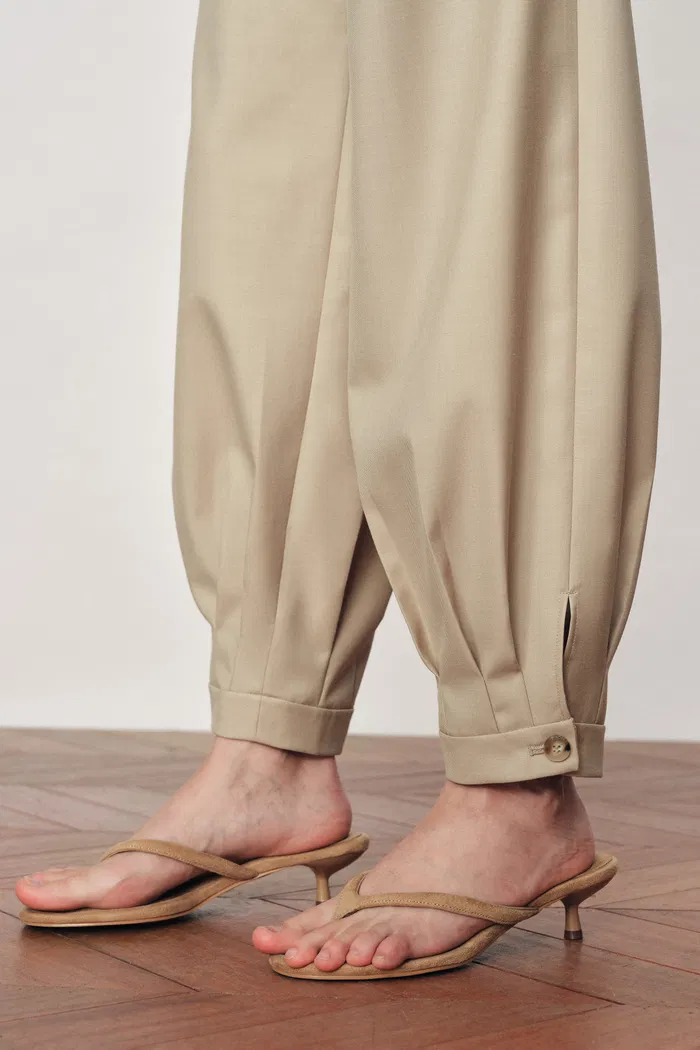 Wilderness Balloon-Leg Tailored Pants in Fine Acetate And Lamb Wool Blend - Image 7