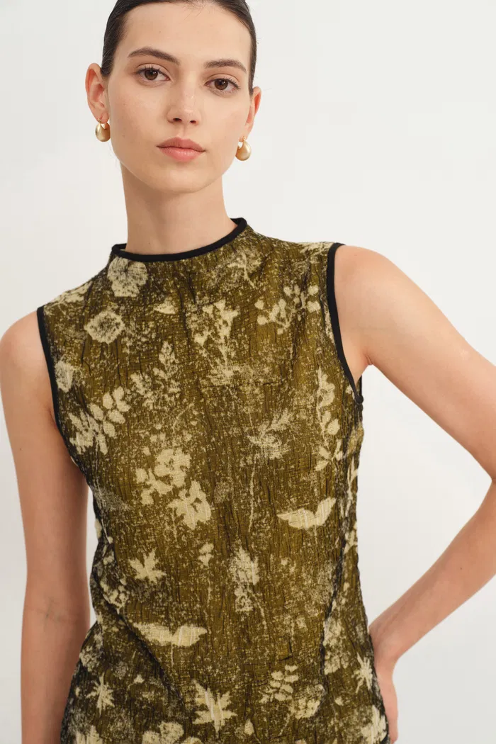 Wind Jacquard Sleeveless Top in Burnout Silk Georgette Knit - Image 6