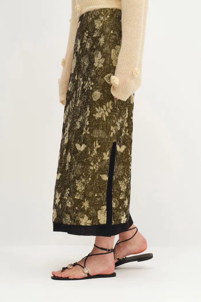 Wind Midi Skirt in Botanical Jacquard Knit - Image 3