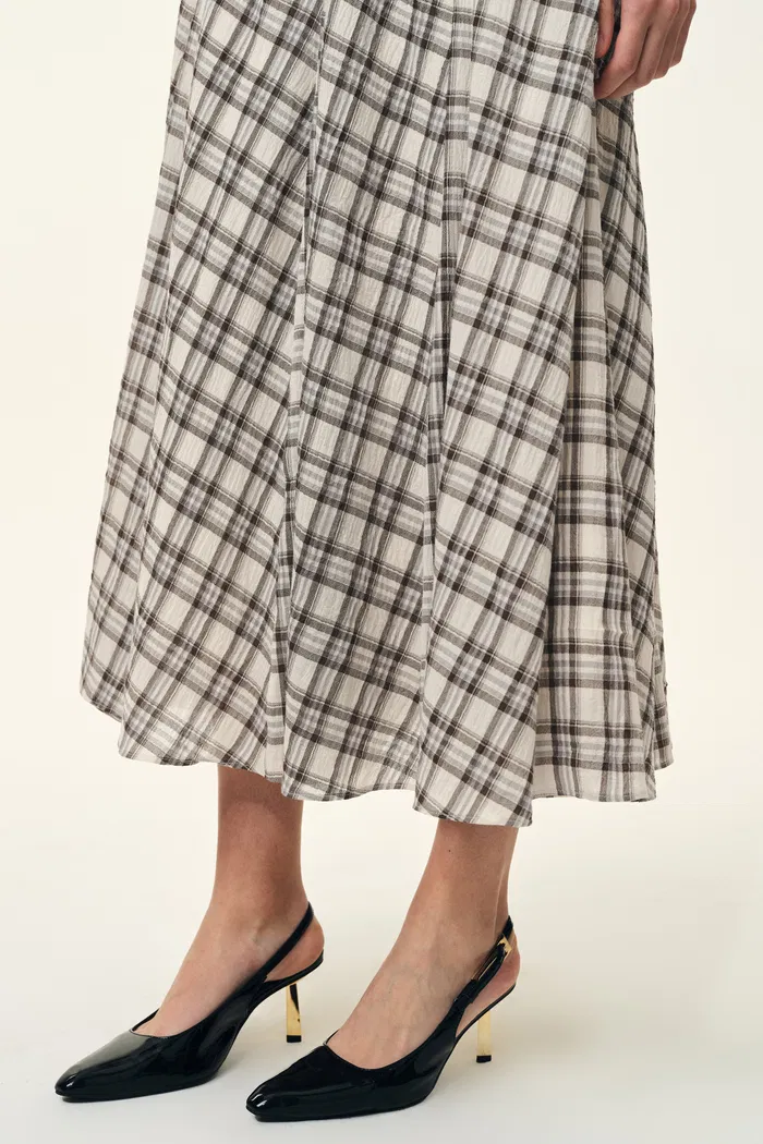 Xaviera Midi Plaid Skirt in Bubble Crinkle Cotton - Image 7