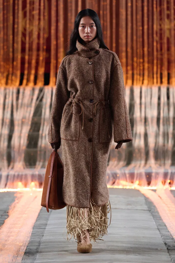 Yuki Drawstring Wool Coat in Alpaca Loop Wool - Image 3