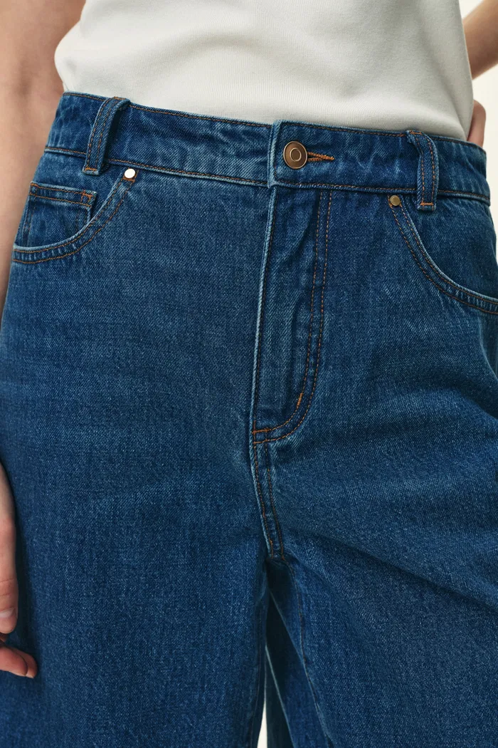 Yvonne Carpenter Denim Shorts in Deconstructed Tailoring - Image 6