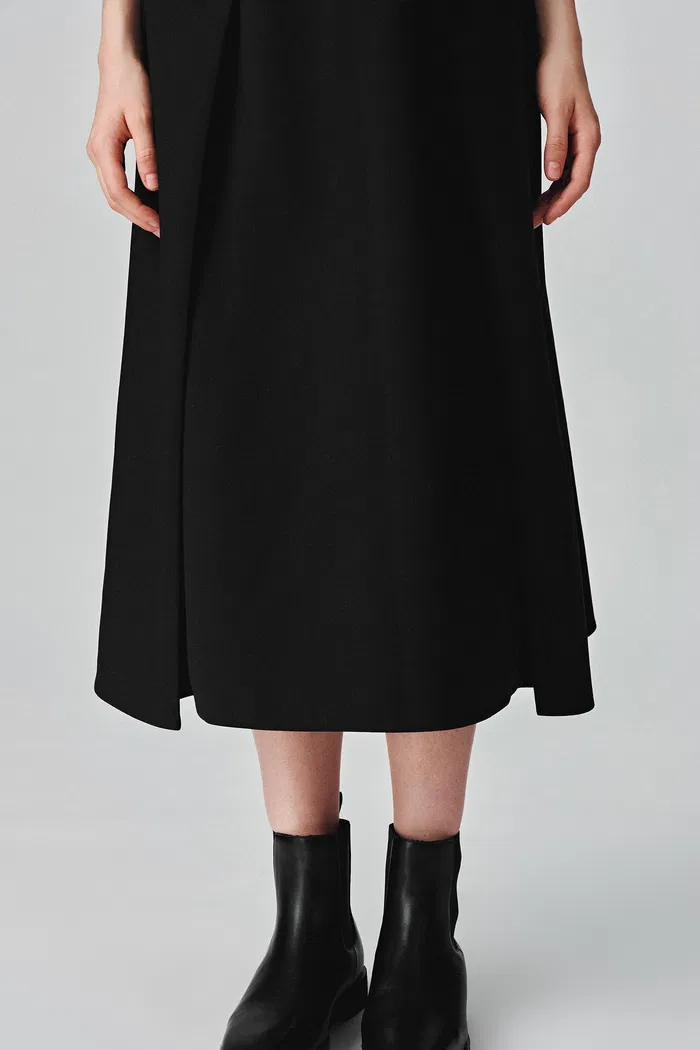 Zaha Pleated A-Line Midi Dress in Wool Blend - Image 7